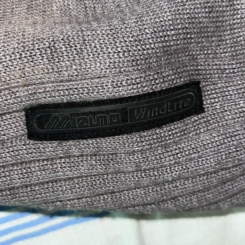 Grey Mizuno Performance Windlite Model lined Golf sleeveless sweater vest L